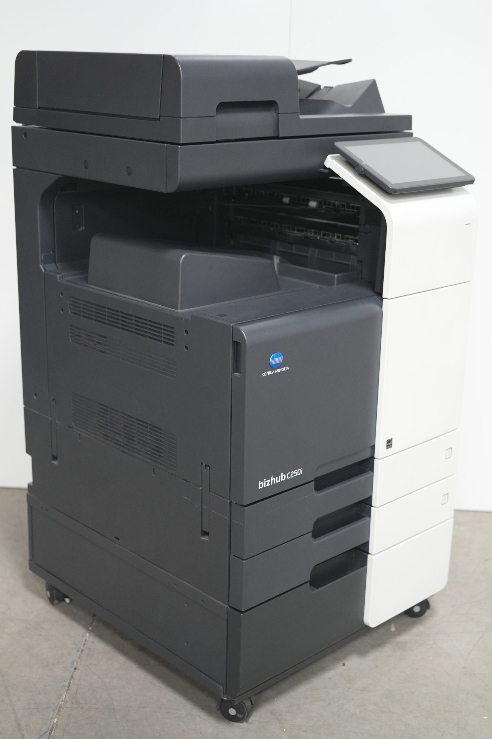 Konica Minolta bizhub C250i - Image 2