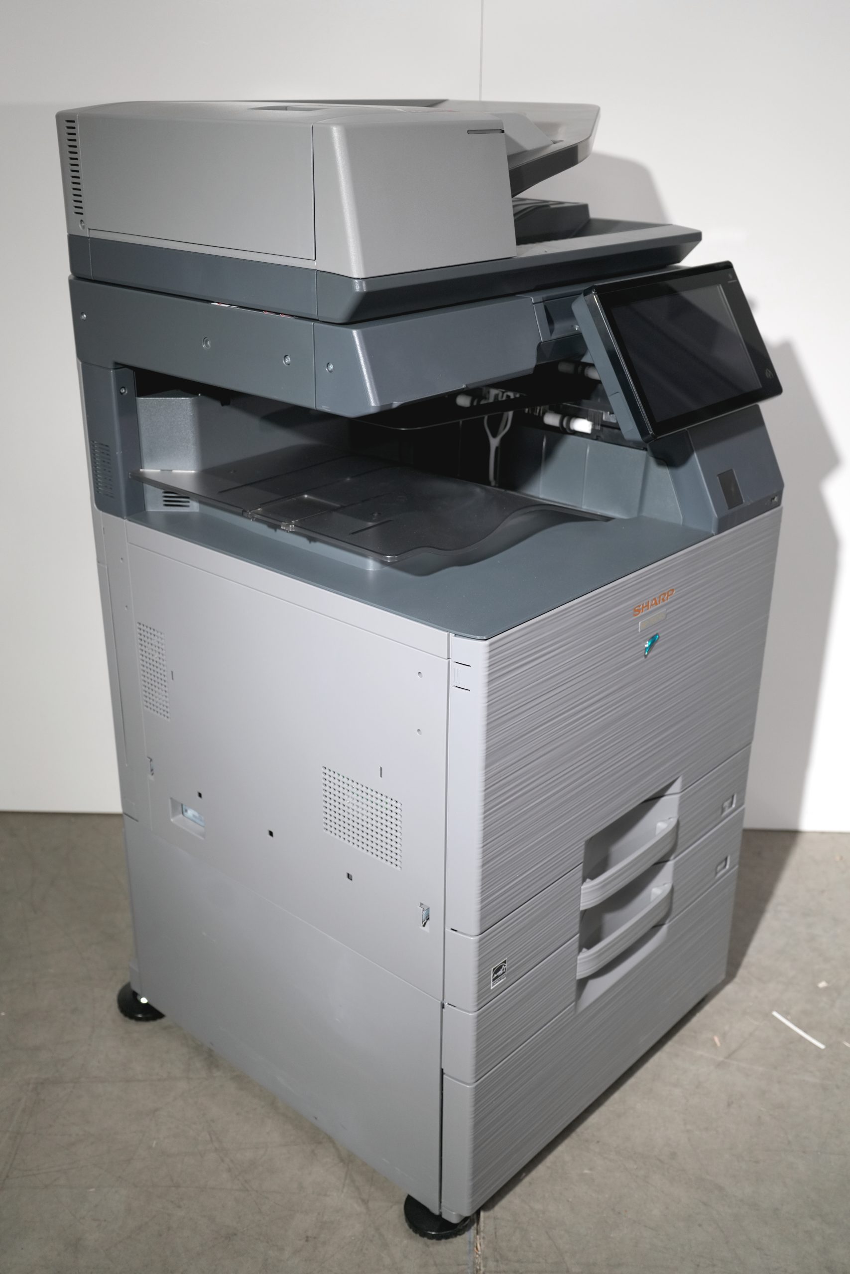 Sharp BP-70C45 - Image 2